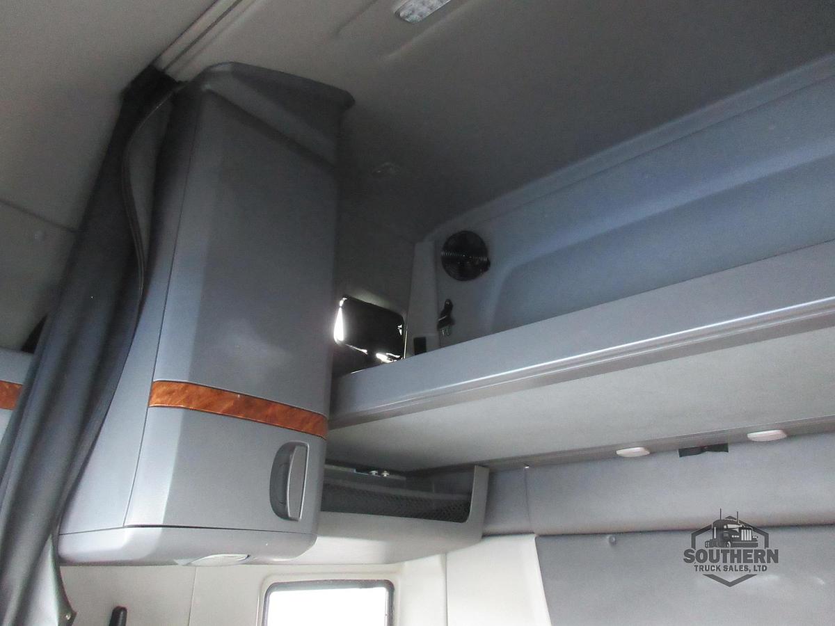 Used 2021 INTERNATIONAL LT