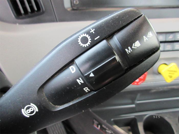 Used 2018 FREIGHTLINER CASCADIA 126