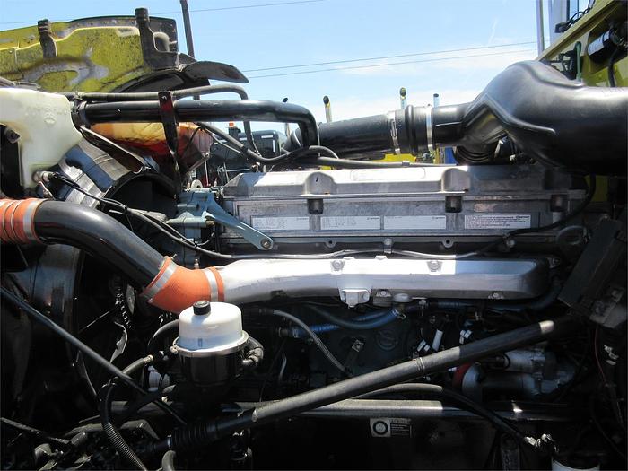 Used 2015 PETERBILT 389