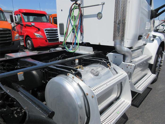 Used 2016 PETERBILT 579