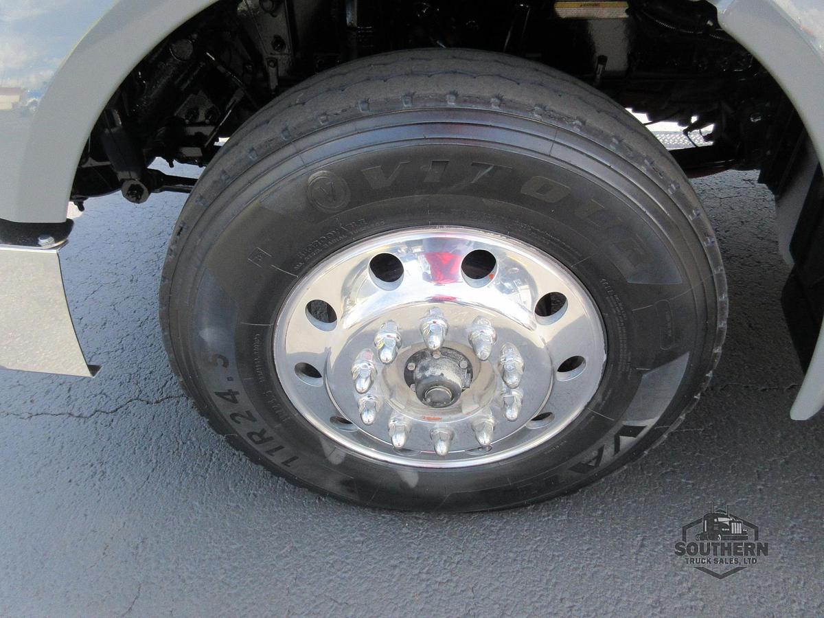 Used 2023 PETERBILT 567