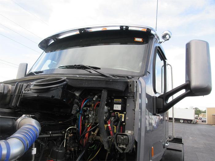 Used 2019 PETERBILT 567