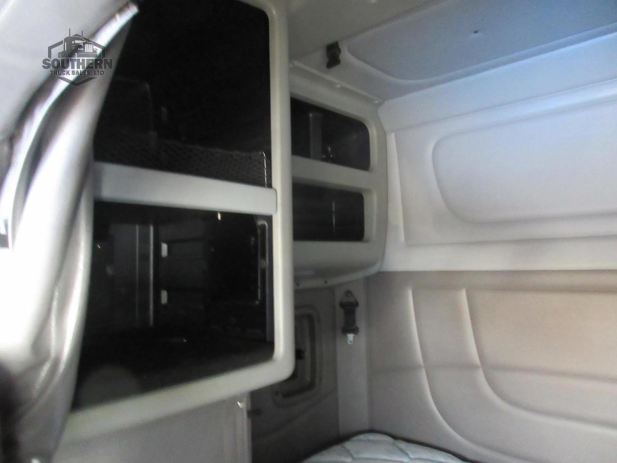 Used 2019 PETERBILT 389