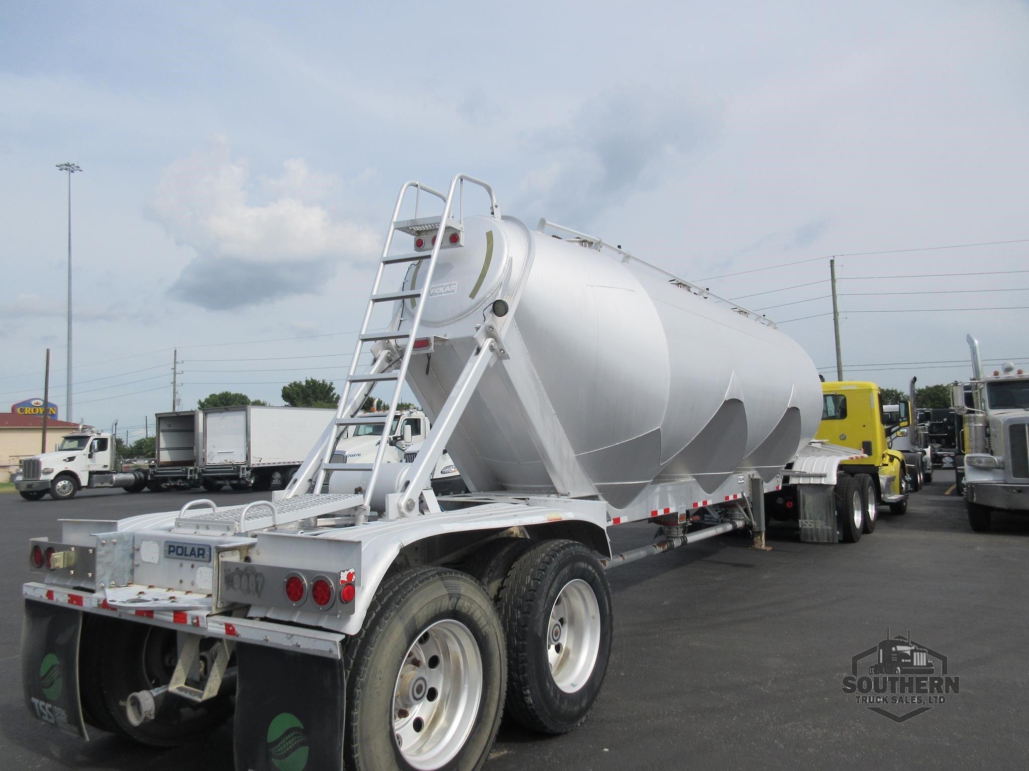 Used 2019 SOUTHERN WELDING Tandem Axle
