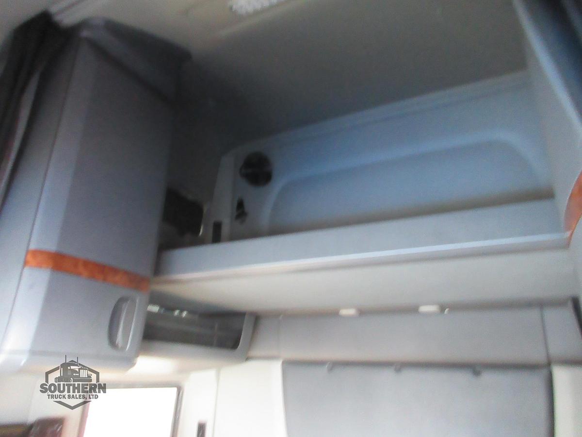 Used 2021 INTERNATIONAL LT