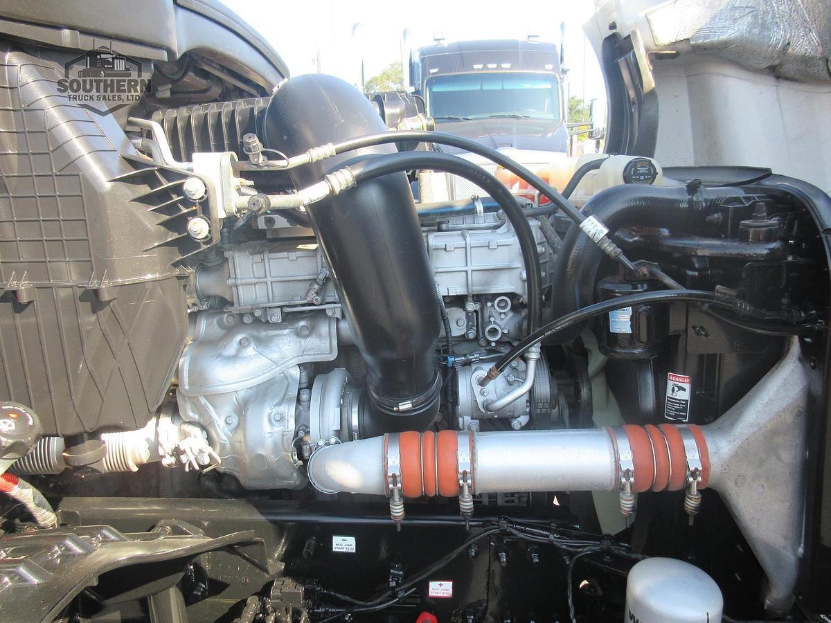 Used 2020 FREIGHTLINER CASCADIA 126
