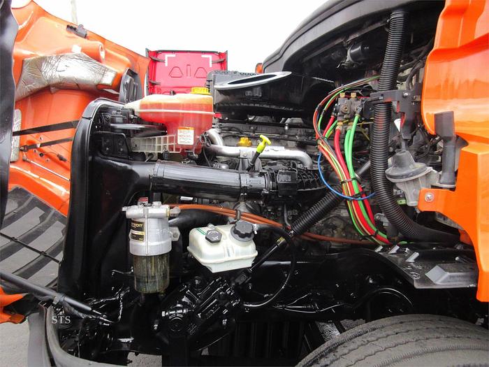 Used 2018 FREIGHTLINER CASCADIA 116