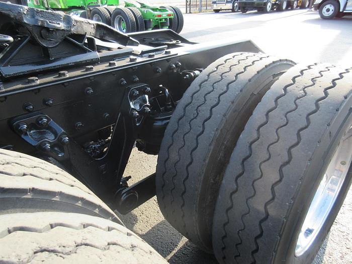 Used 2021 KENWORTH T880