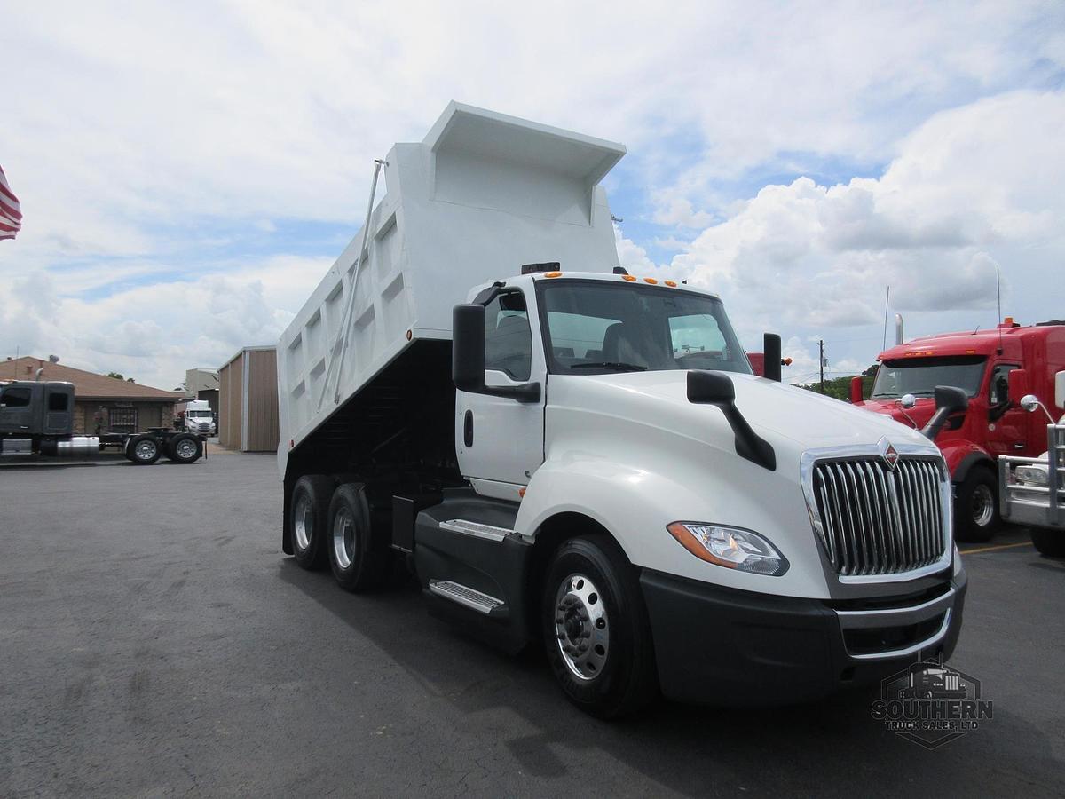 Used 2021 INTERNATIONAL LT