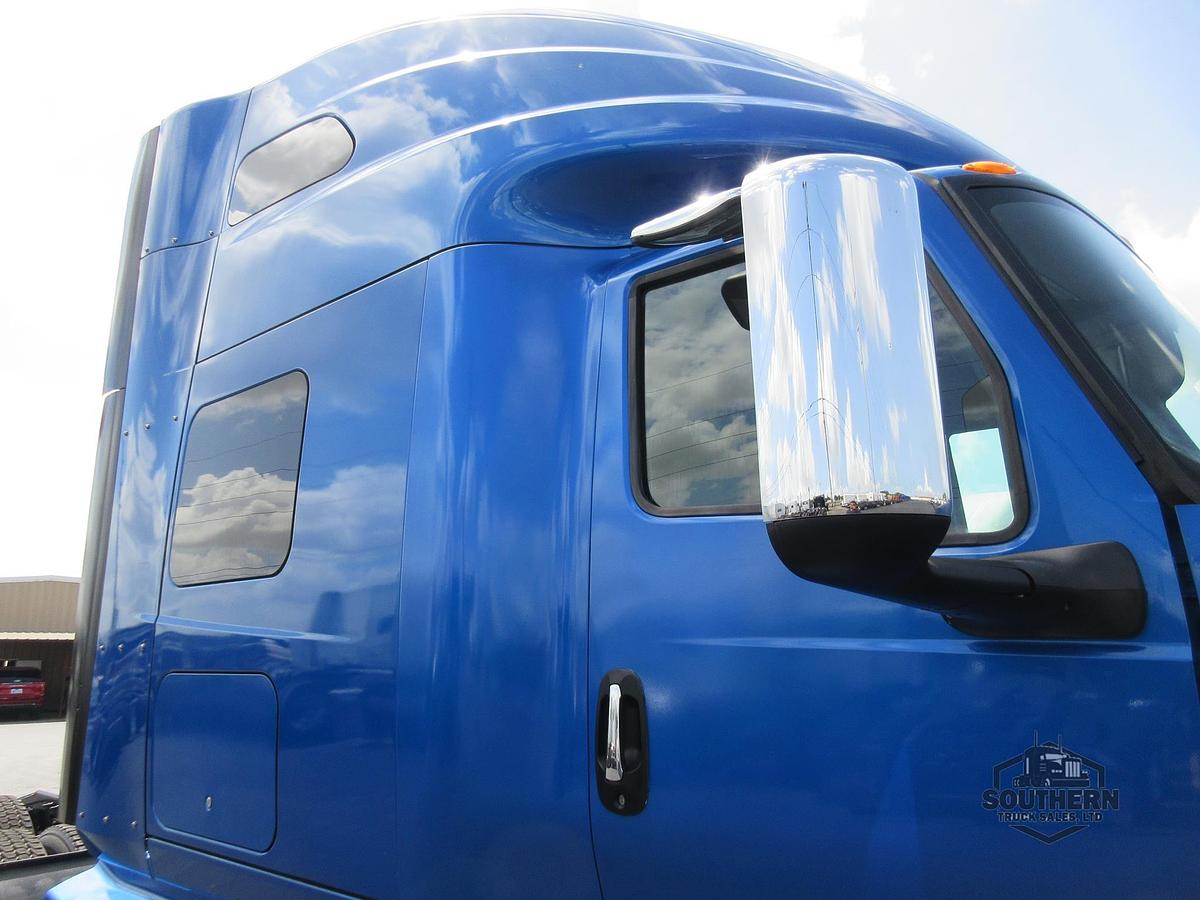 Used 2021 INTERNATIONAL LT