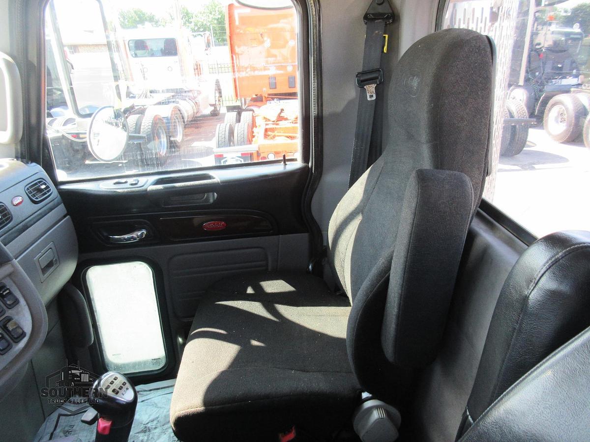 Used 2019 PETERBILT 389