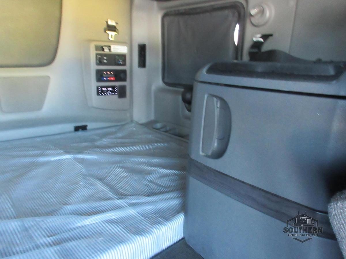 Used 2023 INTERNATIONAL LT