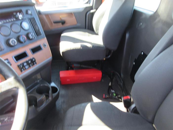 Used 2018 FREIGHTLINER CASCADIA 116