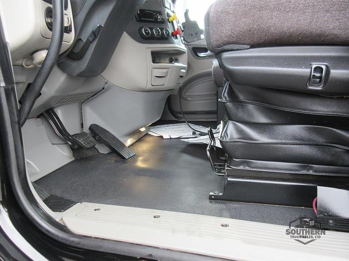Used 2018 PETERBILT 579