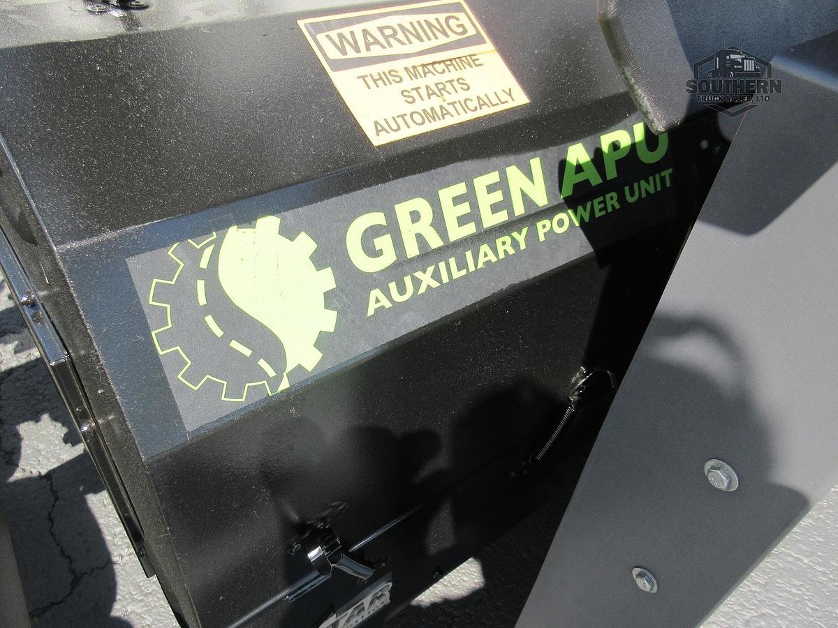 Used 2022 FREIGHTLINER CASCADIA 126