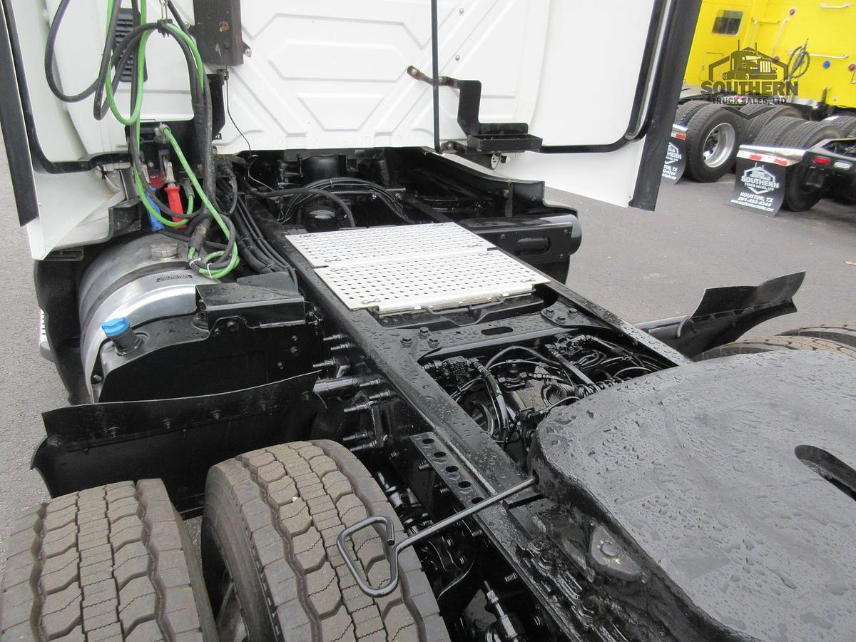 Used 2021 INTERNATIONAL LT