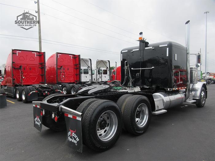 Used 2014 PETERBILT 388