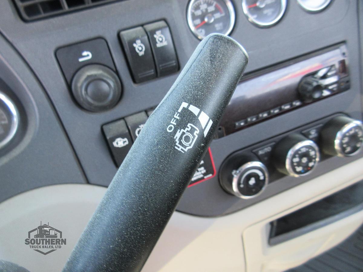 Used 2020 PETERBILT 567