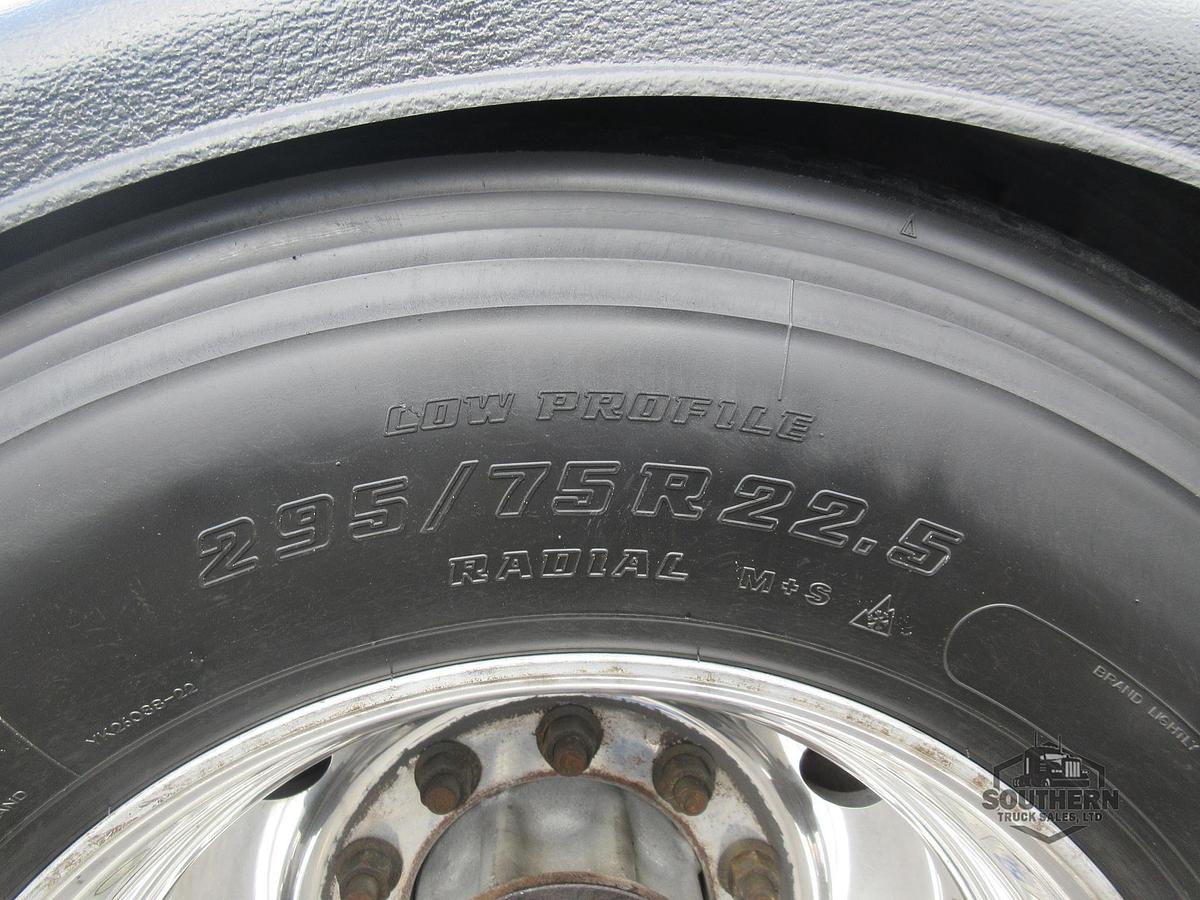 Used 2020 PETERBILT 567