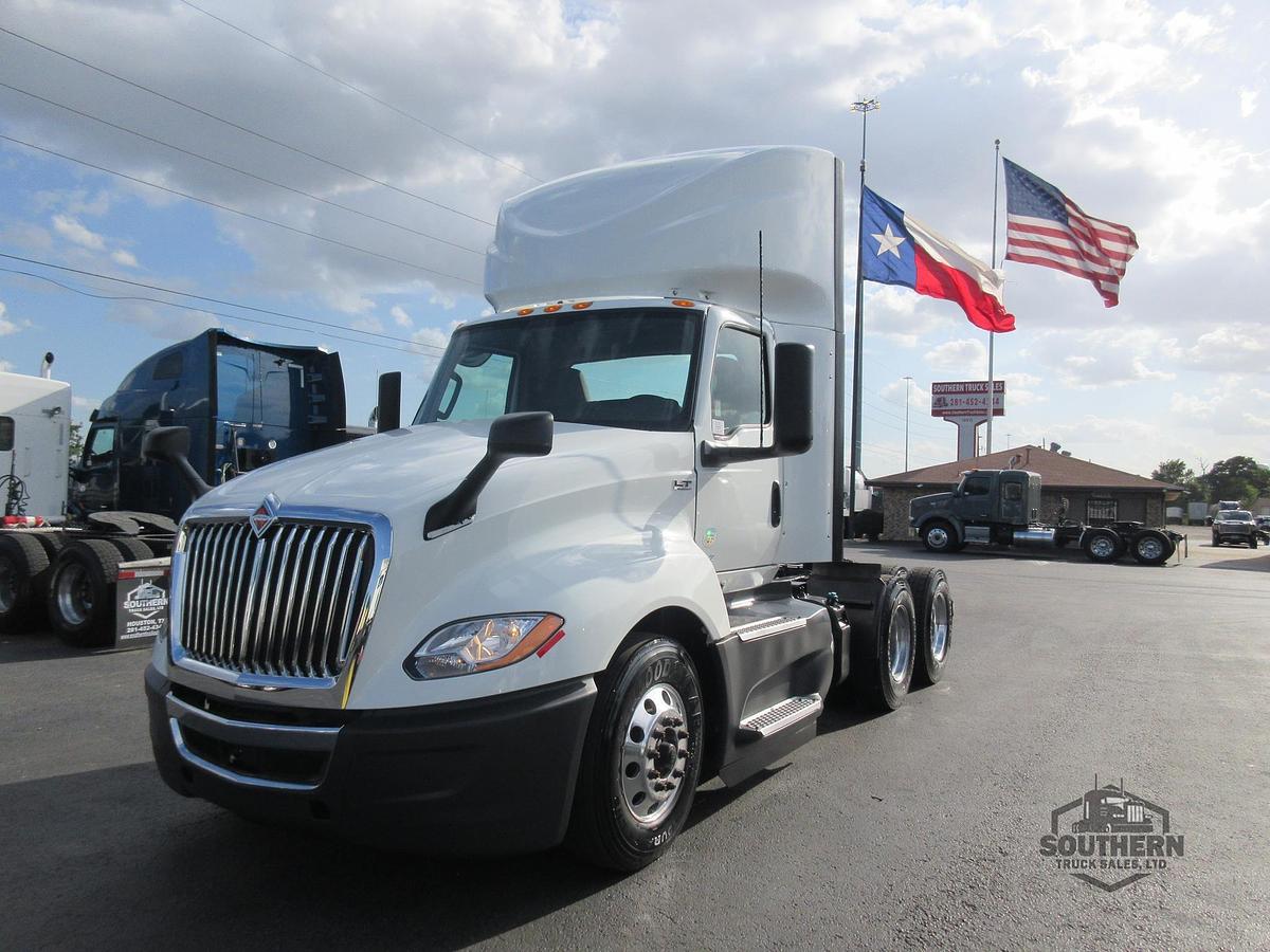 Used 2021 INTERNATIONAL LT