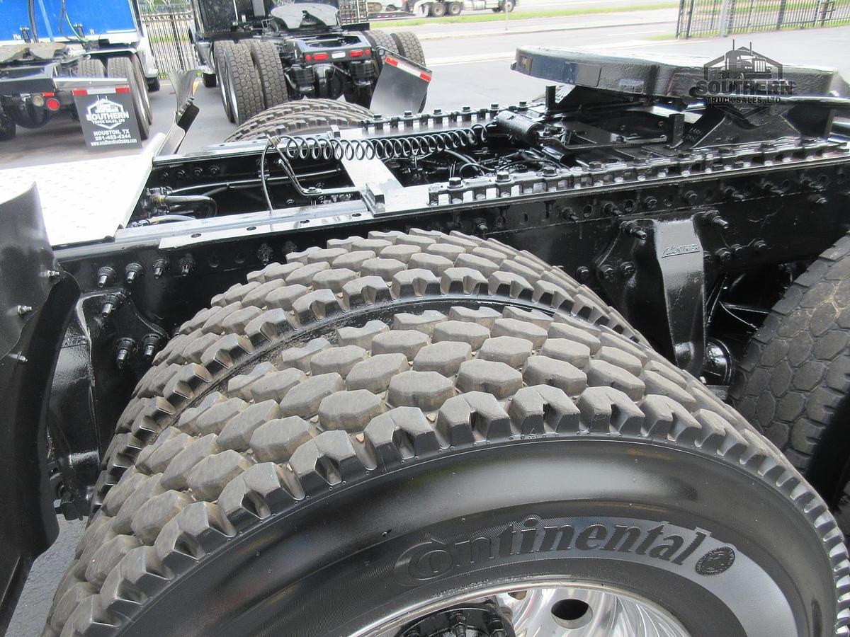 Used 2023 FREIGHTLINER CORONADO 122 SD