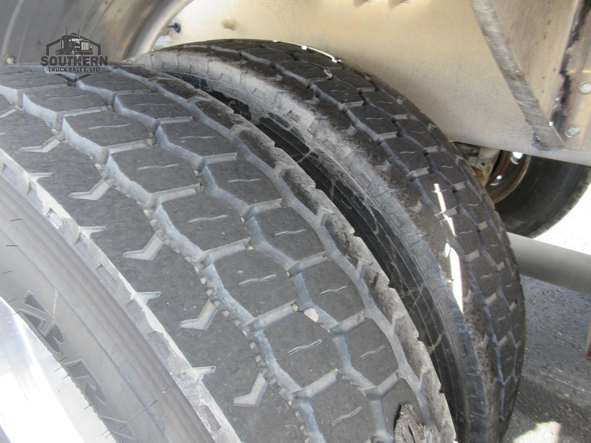 Used 2011 POLAR 41 ft