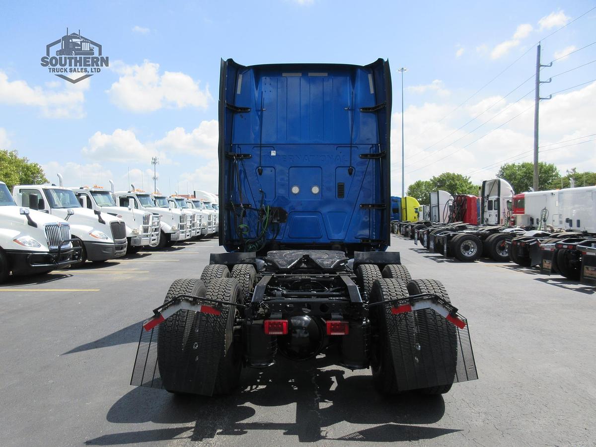 Used 2021 INTERNATIONAL LT