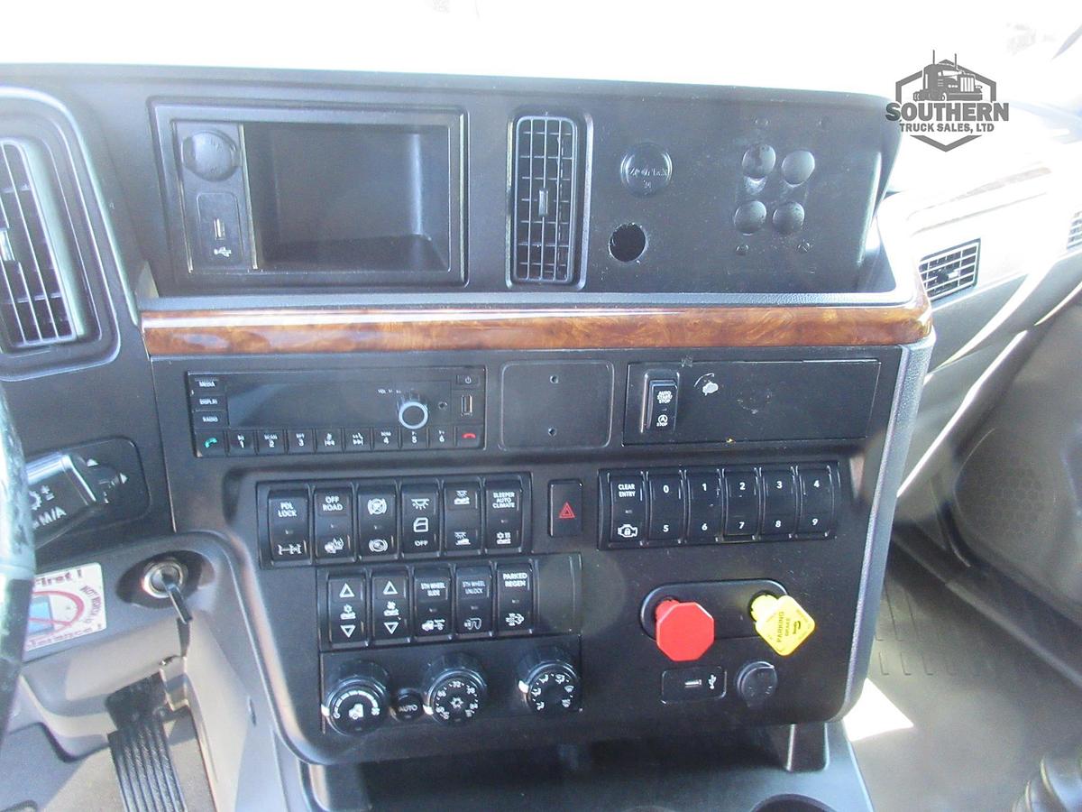 Used 2021 INTERNATIONAL LT