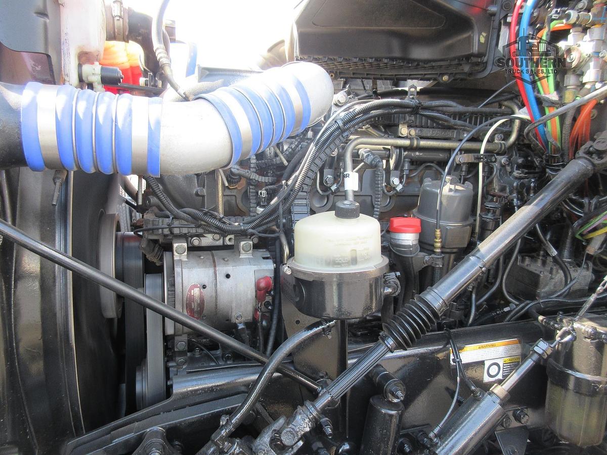 Used 2019 PETERBILT 567