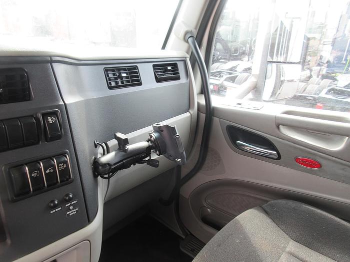 Used 2020 PETERBILT 579