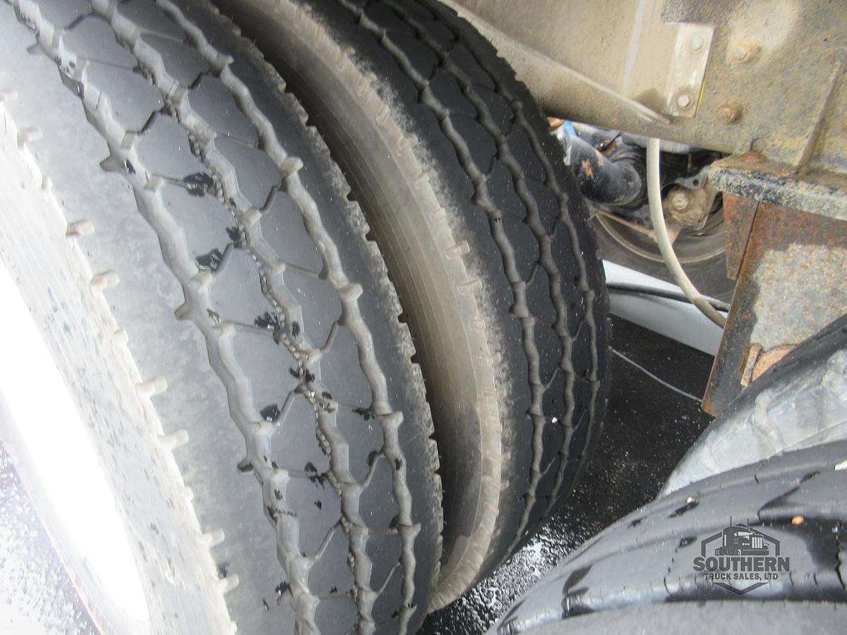 Used 2011 POLAR 42 ft