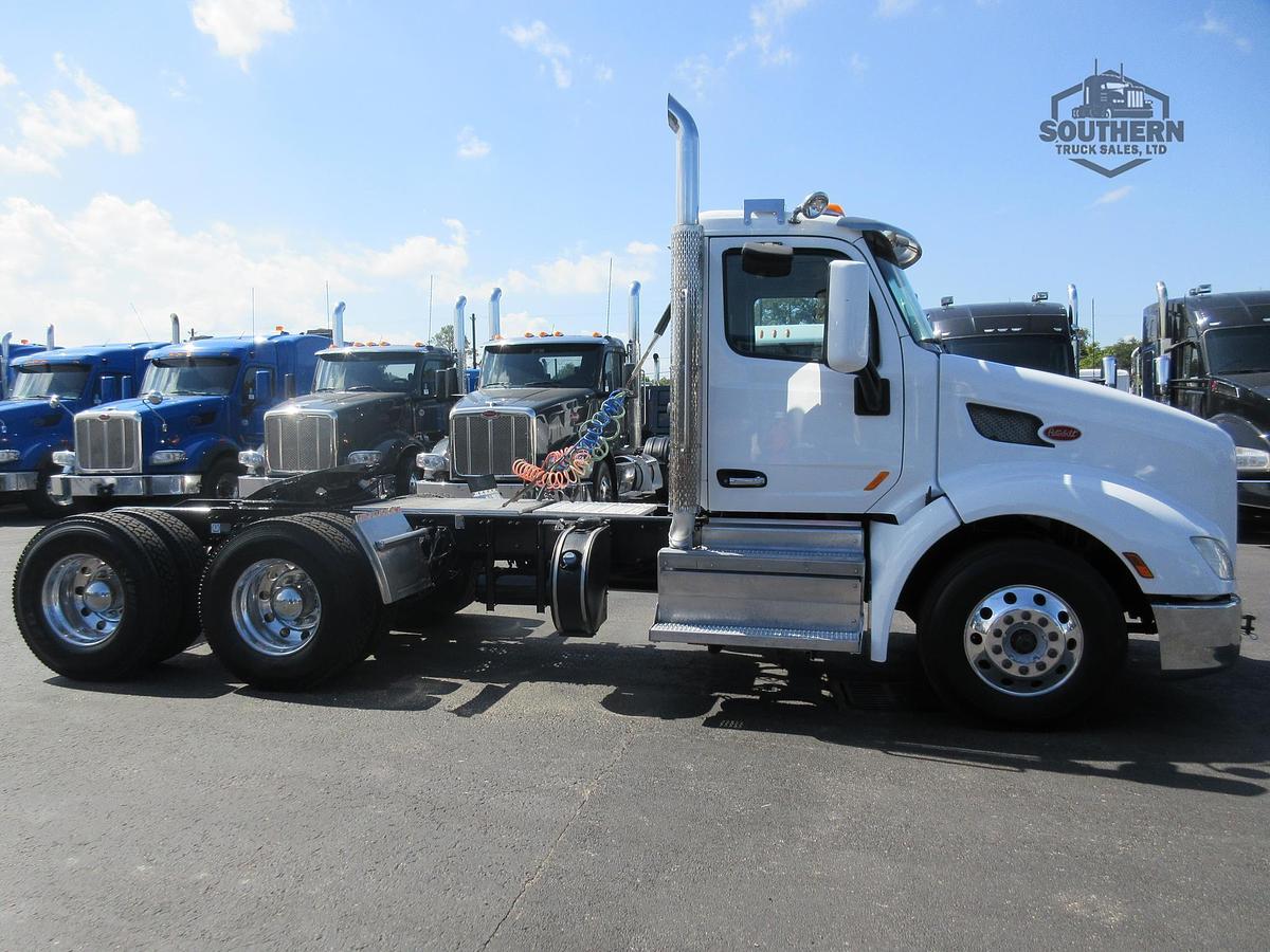 Used 2018 PETERBILT 579
