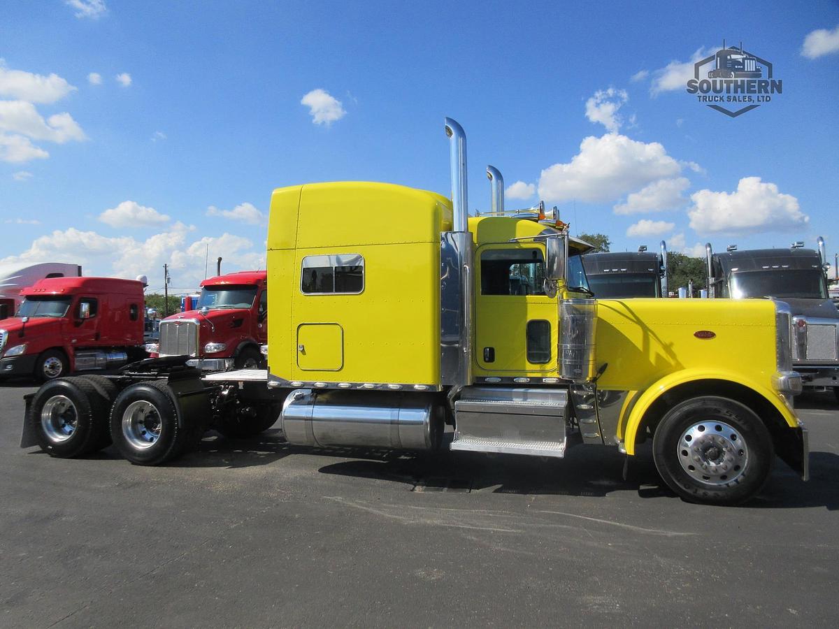 Used 2019 PETERBILT 389