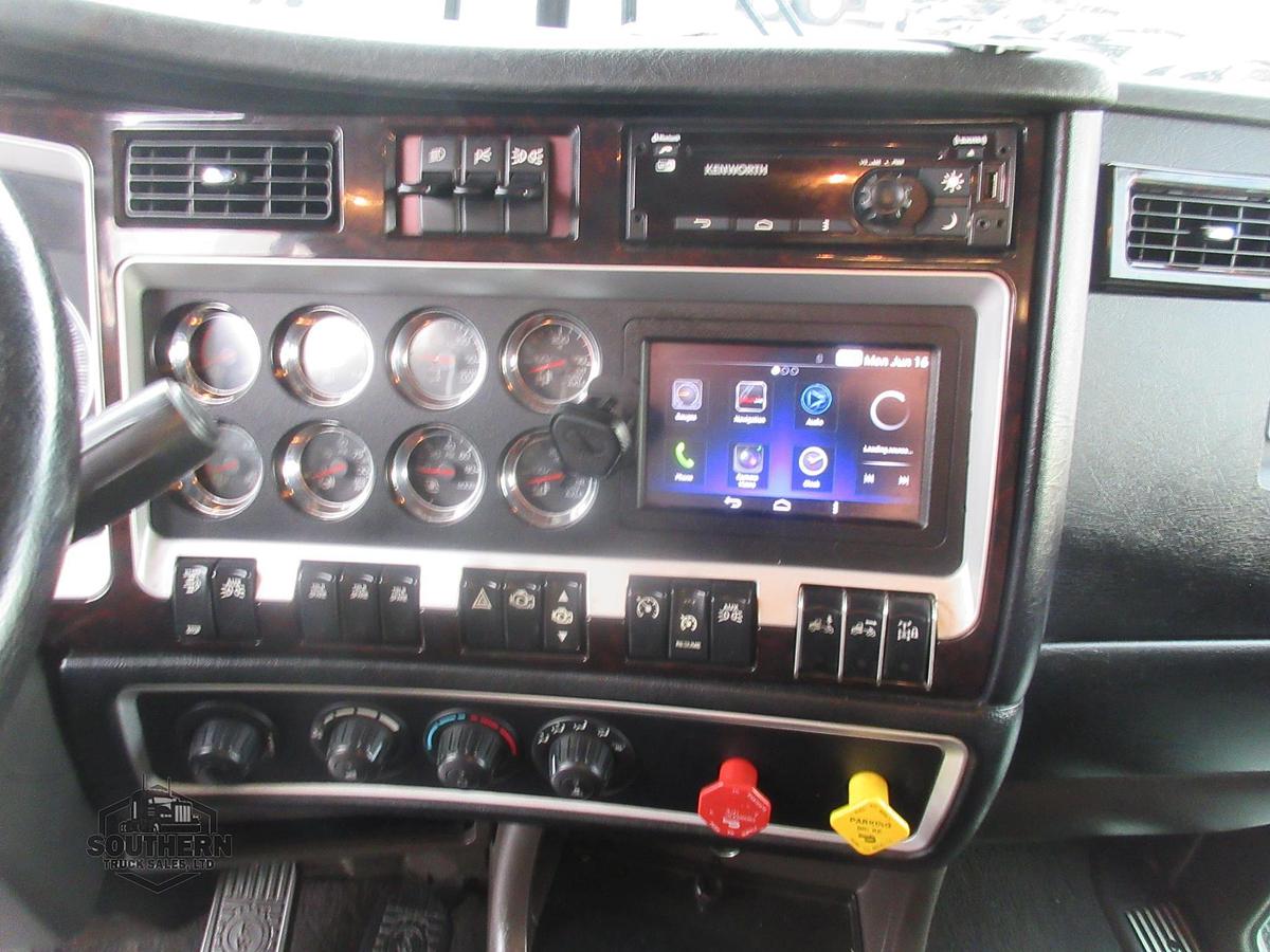 Used 2019 KENWORTH W900L