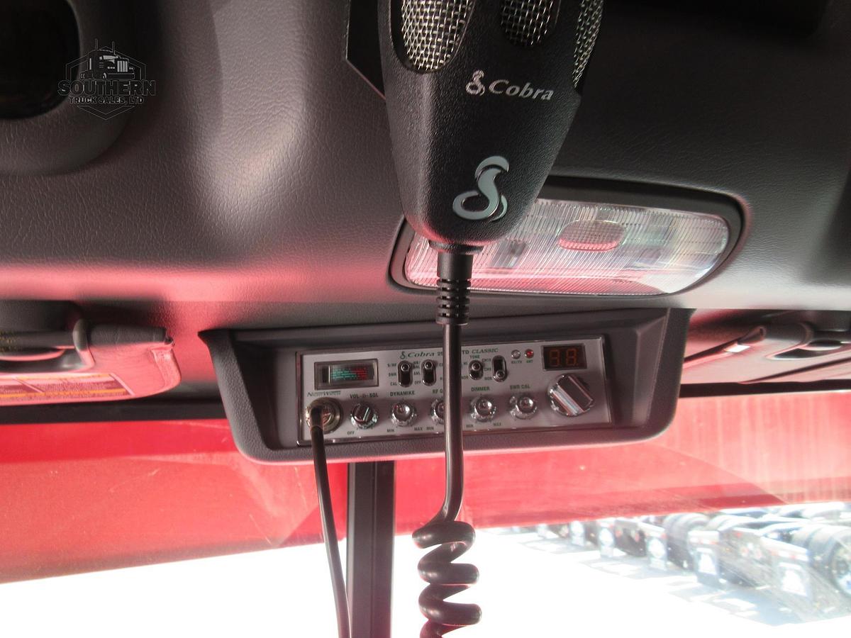 Used 2022 PETERBILT 389