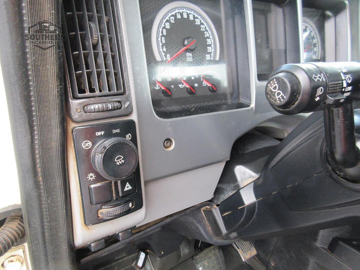 Used 2023 MACK PINNACLE 64T