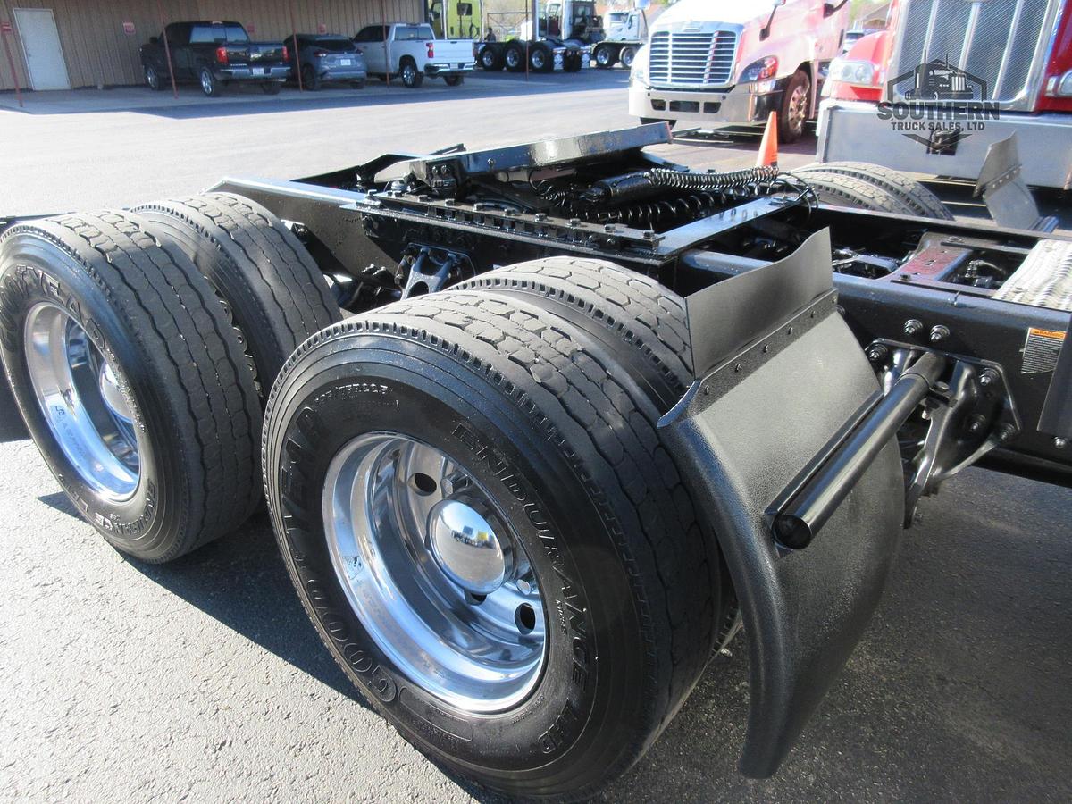 Used 2019 PETERBILT 579