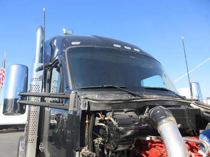 Used 2021 KENWORTH T880