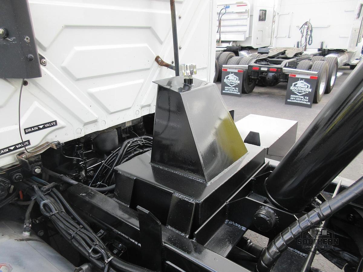 Used 2021 INTERNATIONAL LT