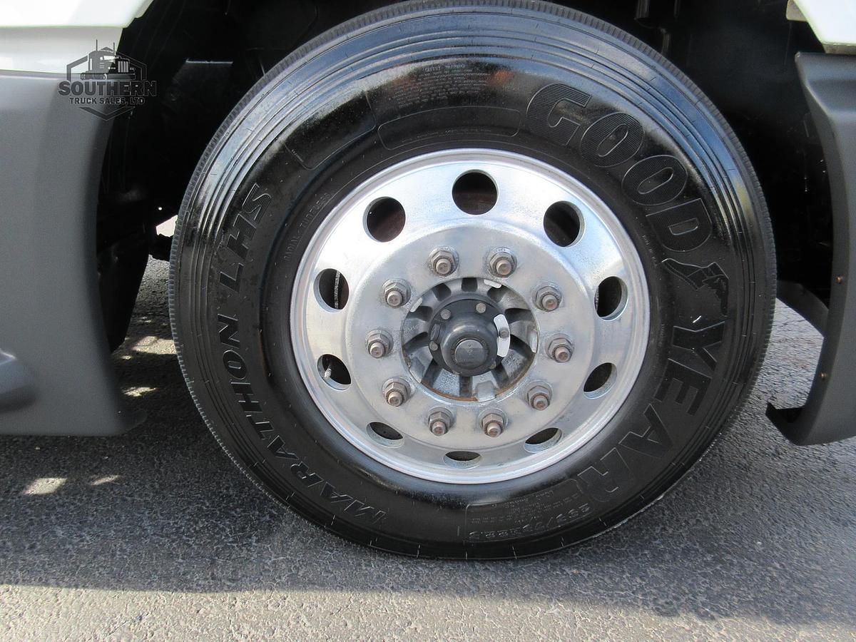 Used 2021 INTERNATIONAL LT