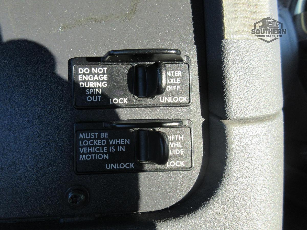 Used 2020 FREIGHTLINER CASCADIA 125