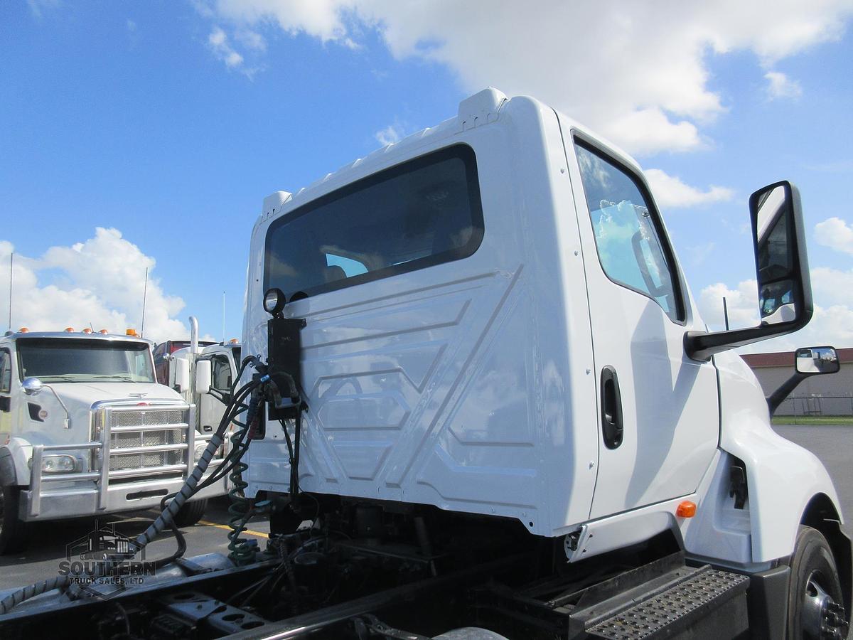 Used 2023 INTERNATIONAL LT