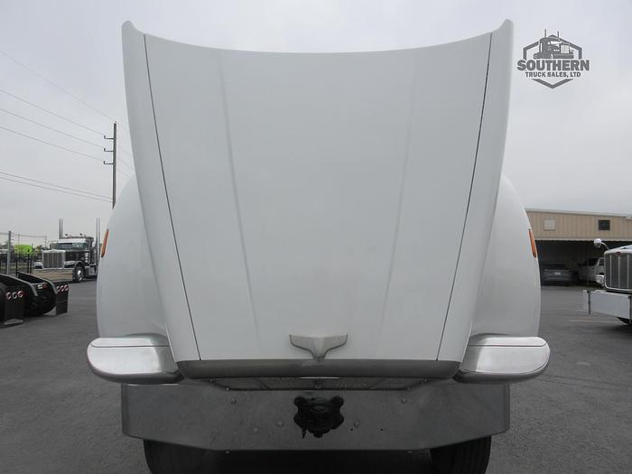 Used 2020 PETERBILT 567