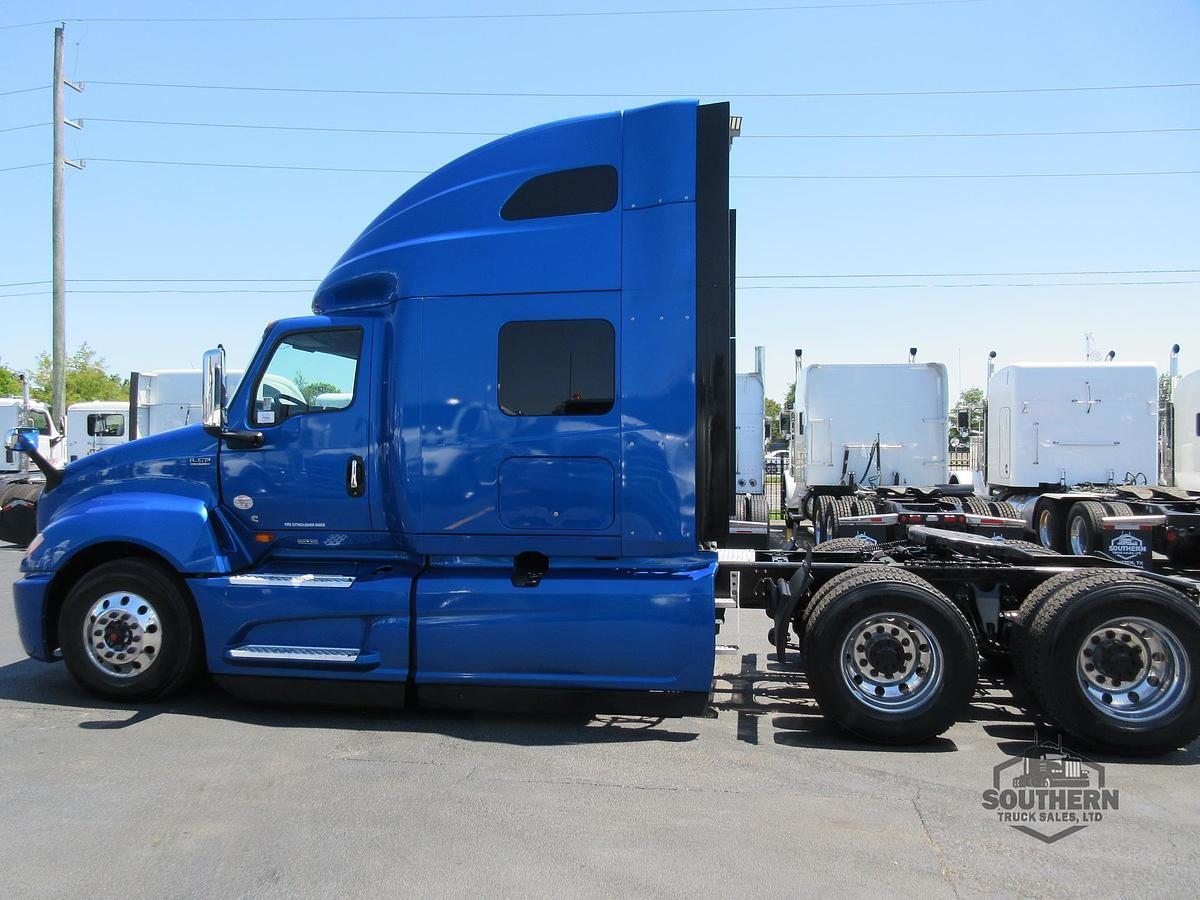 Used 2021 INTERNATIONAL LT