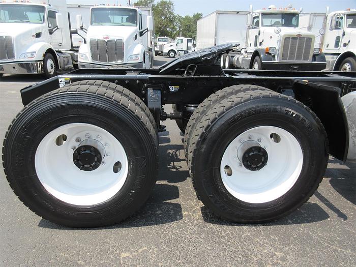 Used 2016 PETERBILT 365