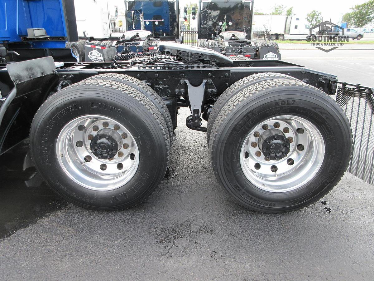 Used 2021 INTERNATIONAL LT