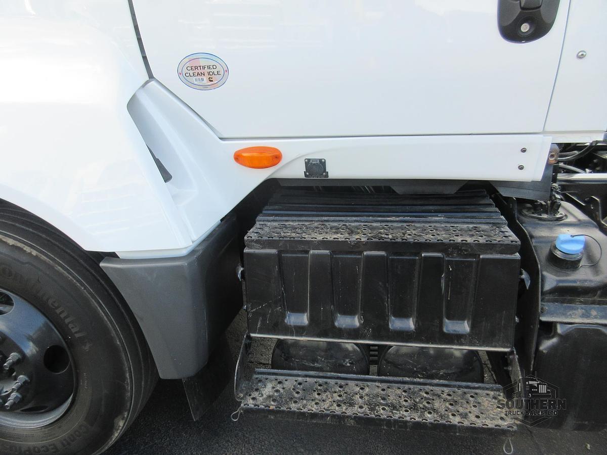Used 2023 INTERNATIONAL LT