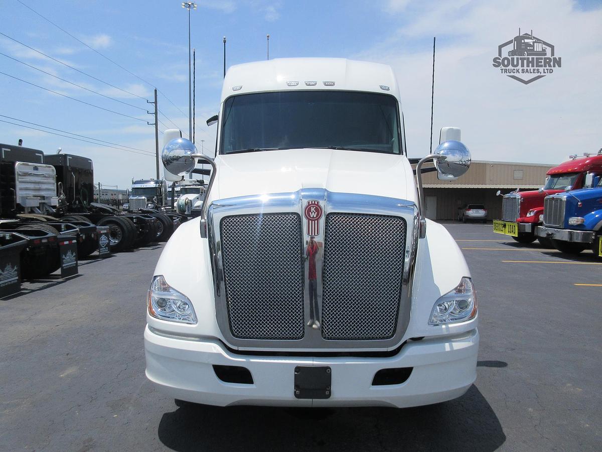 Used 2020 KENWORTH T680