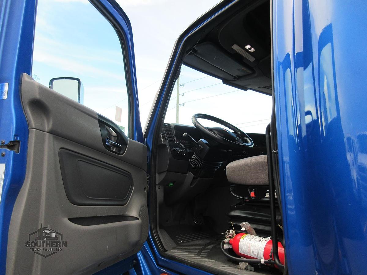 Used 2021 INTERNATIONAL LT