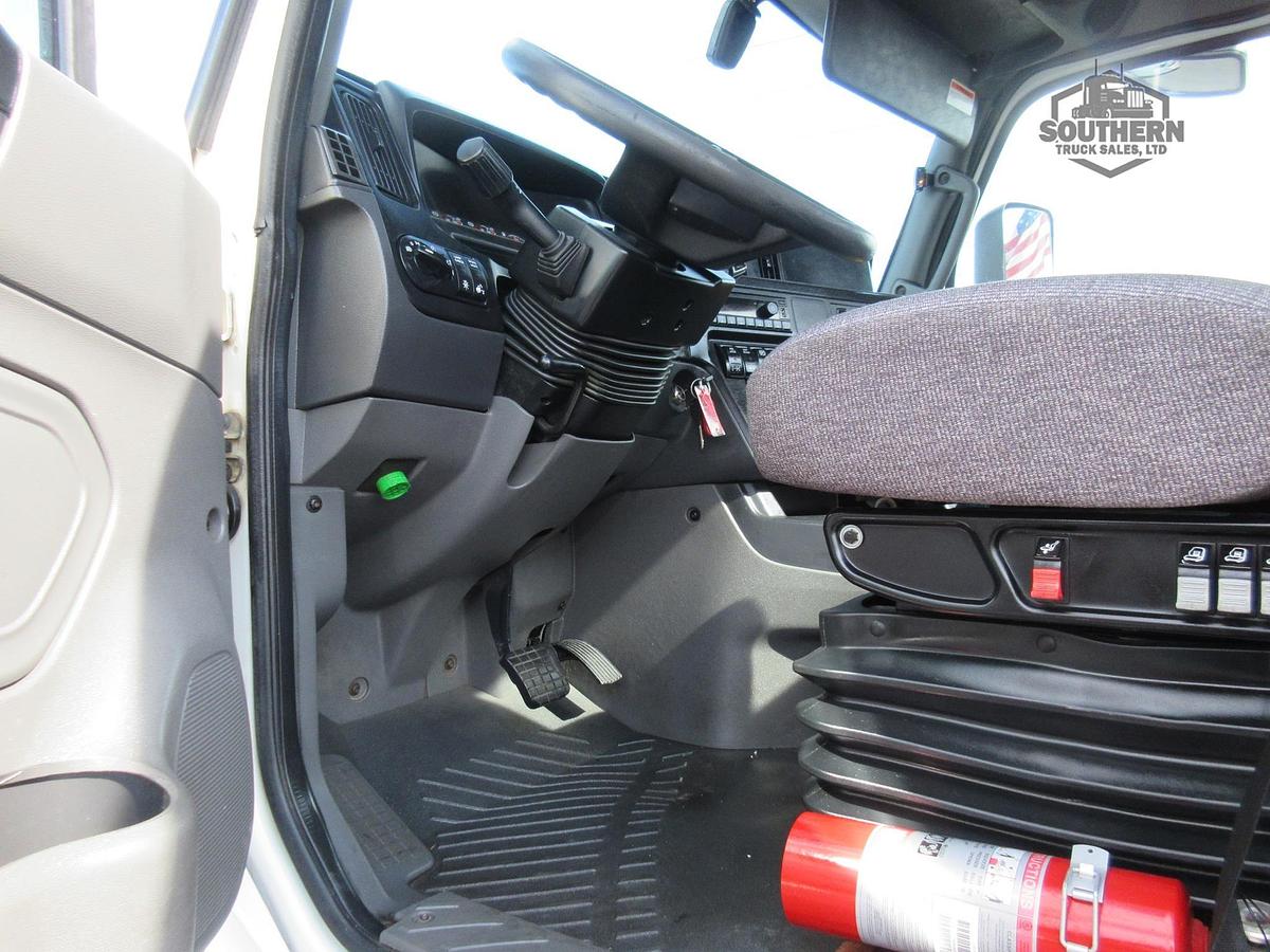 Used 2022 INTERNATIONAL LT